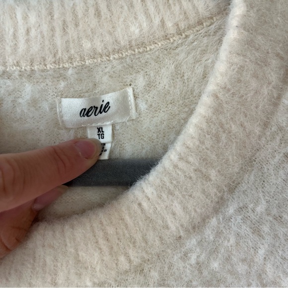 Aerie Oversized Fuzzy Knit Crewneck Sweater Cream Ivory Size XL Holiday Cozy - Picture 2 of 9
